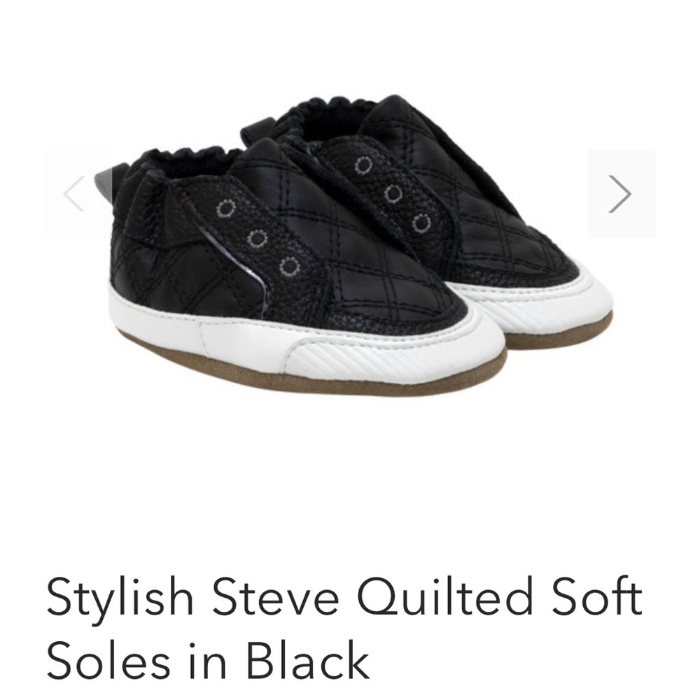 NWT Robeez first kicks style Steve shoes in black. Size 0-6 months